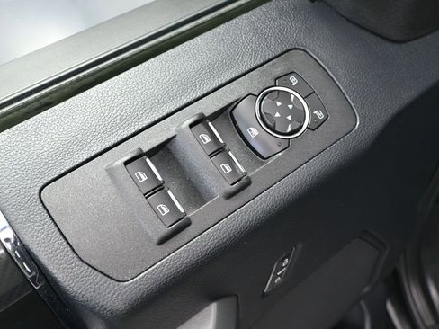 Used 2018 Ford F150 XLT w/ Equipment Group 302A Luxury AWD/4WD image 23