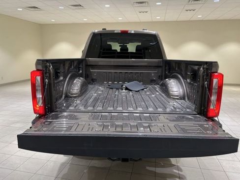 Certified 2023 Ford F250 XLT w/ FX4 Off-Road Package AWD/4WD image 21