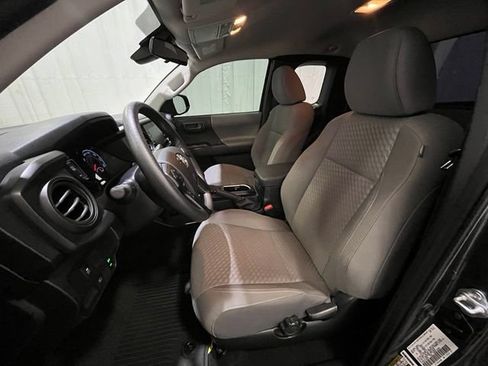 Certified 2022 Toyota Tacoma SR RWD image 10