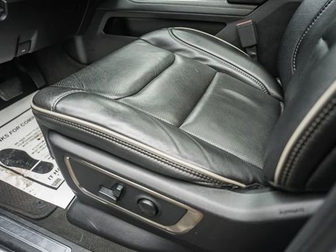 Used 2019 RAM 1500 Limited AWD/4WD image 47