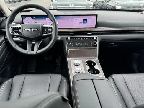 Certified 2026 Genesis GV80 2.5T Advanced AWD/4WD image 12