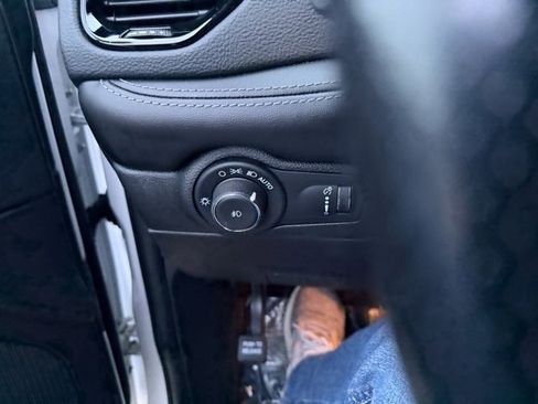 Used 2022 Dodge Durango GT image 23