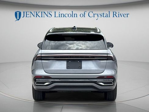 Used 2025 Lincoln Nautilus Black Label AWD/4WD image 6