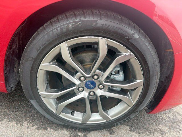 Used 2020 Ford Fusion SEL FWD image 4