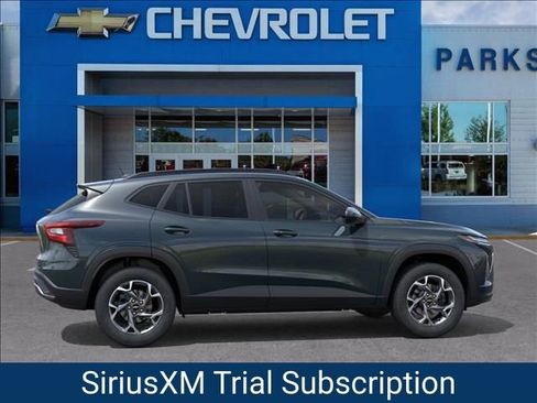 New 2026 Chevrolet Trax LT w/ Driver Confidence Package image 5