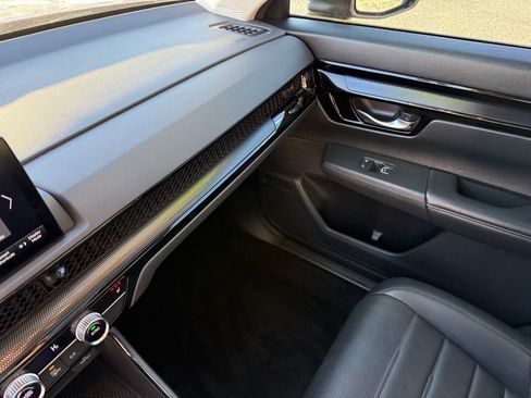 Used 2024 Honda CR-V EX-L image 32