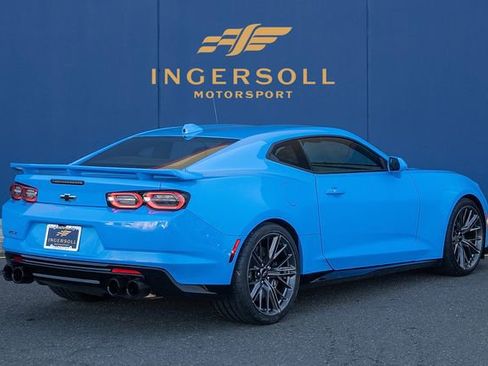 Used 2022 Chevrolet Camaro ZL1 image 7
