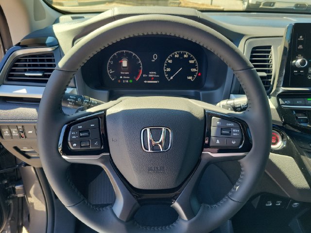 Certified 2026 Honda Odyssey Touring image 15