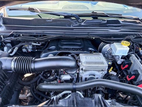 Used 2021 RAM 1500 Laramie AWD/4WD image 25