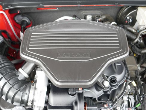 Certified 2023 Chevrolet Blazer RS AWD/4WD image 10