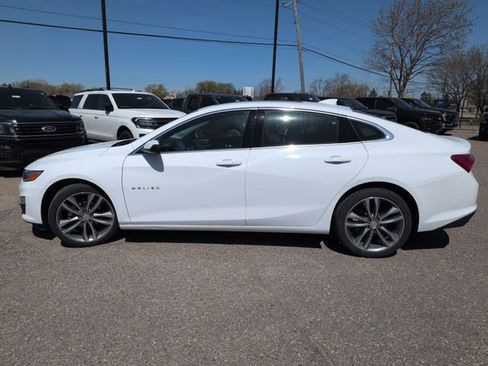 Used 2024 Chevrolet Malibu LT FWD image 5