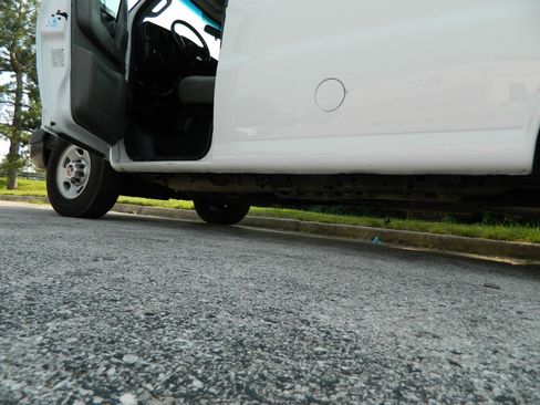 Used 2017 GMC Savana 2500 image 14