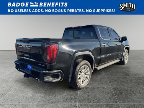 Used 2025 GMC Sierra 1500 Denali w/ Technology Package AWD/4WD image 5