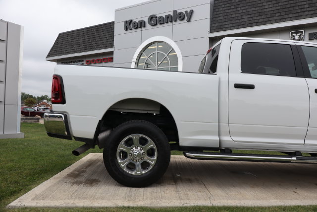 Used 2025 RAM 2500 Big Horn AWD/4WD image 41