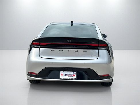 Used 2024 Toyota Prius Limited image 6