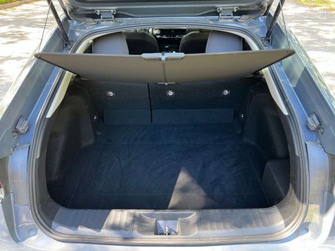 Used 2025 Toyota Prius LE image 24