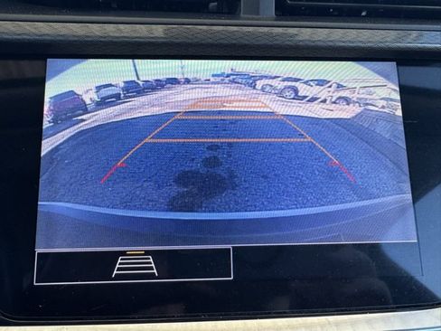 Used 2021 Buick Encore GX Select image 9