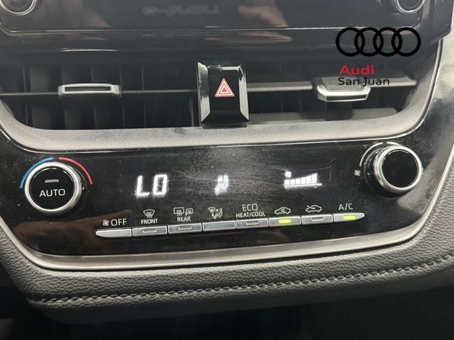 Used 2020 Toyota Corolla SE w/ SE Premium Package FWD image 20