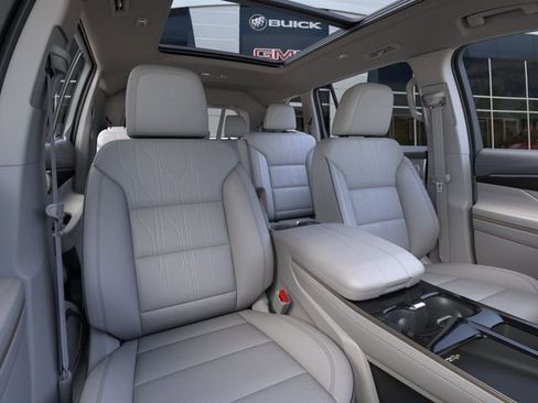 New 2026 Buick Enclave Avenir w/ Super Cruise Package FWD image 16