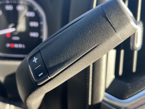 Used 2023 GMC Sierra 2500 Denali w/ Denali Ultimate Package image 26