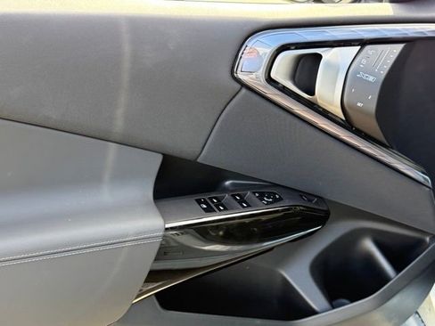 New 2026 BMW X3 xDrive30 w/ Premium Package image 15