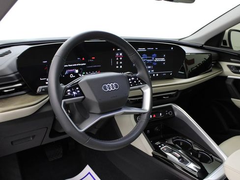 Used 2025 Audi Q5 Premium Plus AWD/4WD image 17