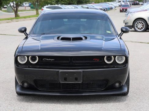 Used 2018 Dodge Challenger R/T Scat Pack RWD image 5