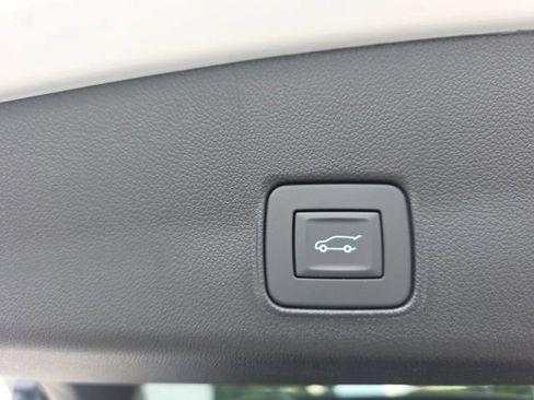 New 2026 Chevrolet TrailBlazer RS w/ Convenience Package AWD/4WD image 36