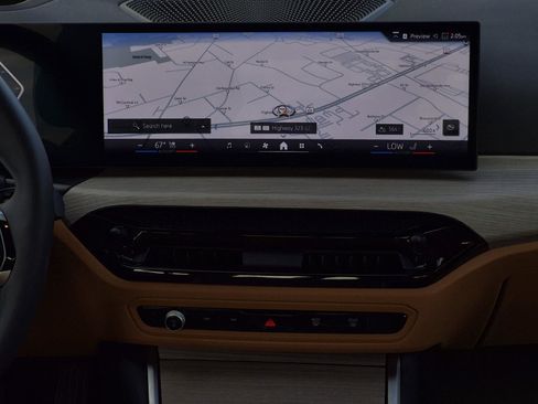 Certified 2025 BMW 330i Sedan w/ Premium Package image 33