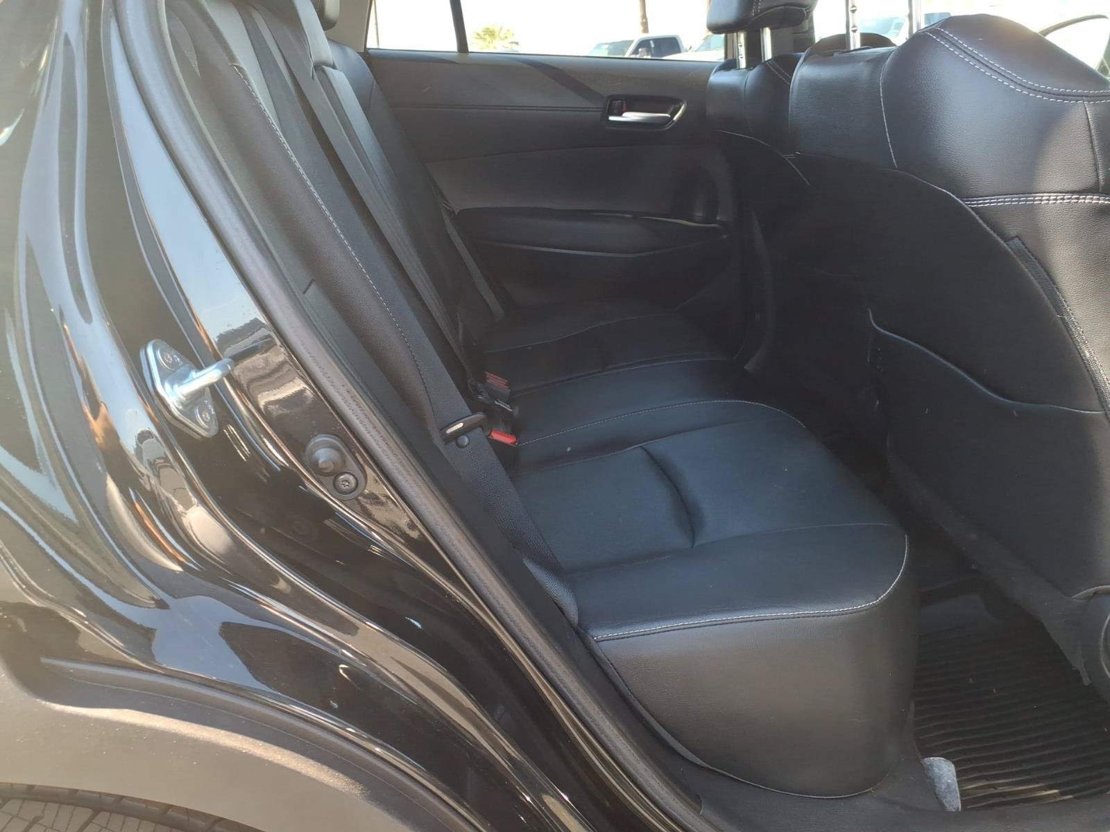Used 2023 Toyota Corolla Cross XLE w/ Convenience Package FWD image 14