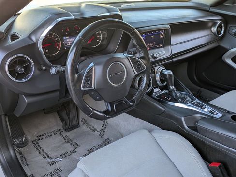 Used 2023 Chevrolet Camaro LT image 14