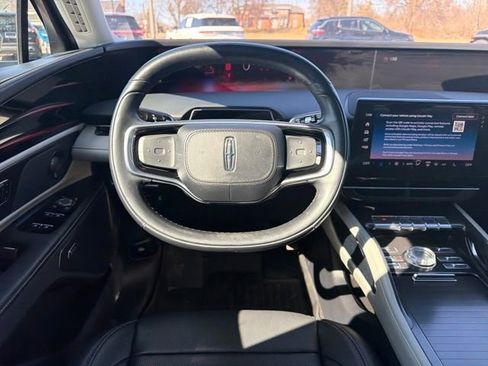 Certified 2024 Lincoln Nautilus Premier w/ Equipment Group 102A image 18