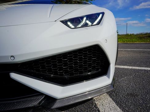 Used 2015 Lamborghini Huracan LP 610-4 image 9