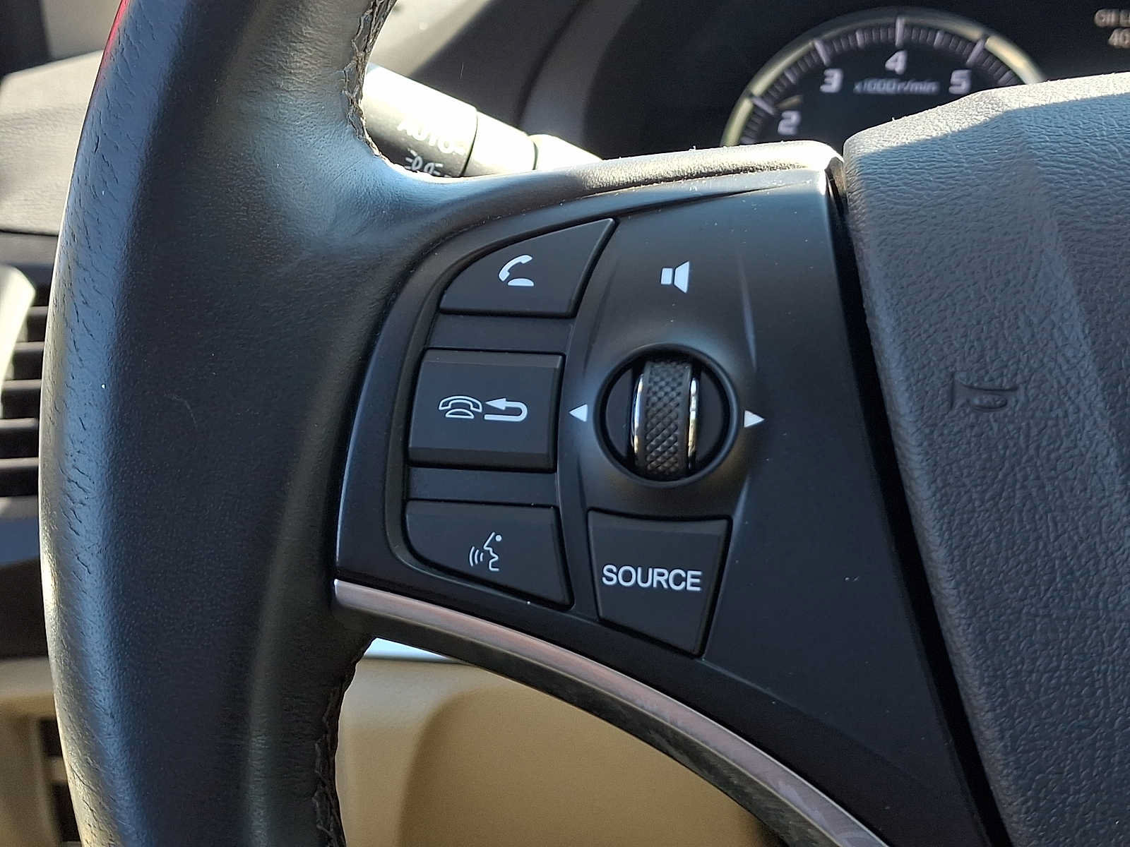 Used 2020 Acura MDX SH-AWD image 22