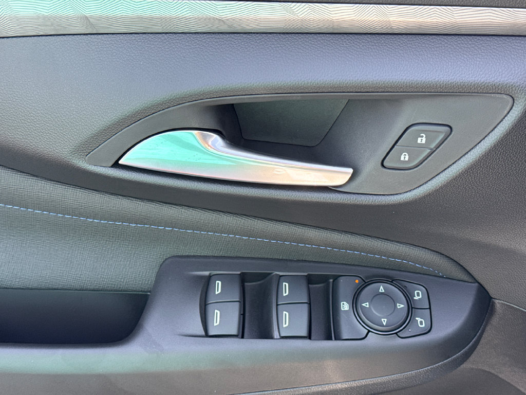 New 2026 Buick Envista Sport Touring w/ Convenience I Package FWD image 15