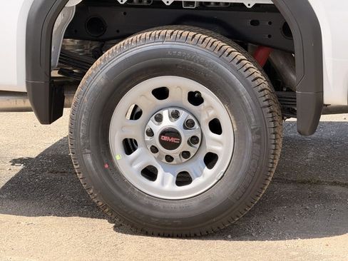 New 2026 GMC Sierra 2500 Pro image 10