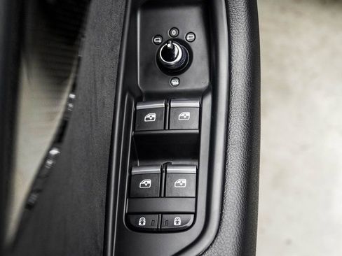 Used 2024 Audi S5 Premium w/ Convenience Package image 33