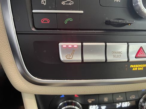 Used 2019 Mercedes-Benz GLA 250 image 21