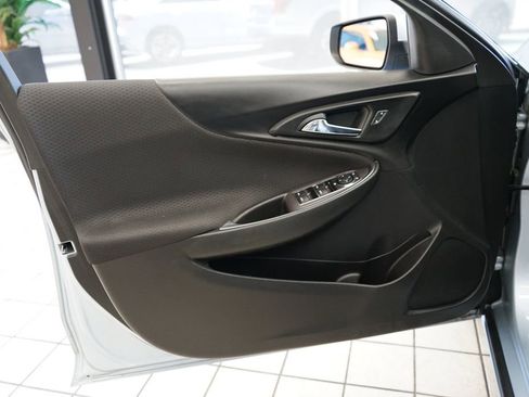 Used 2018 Chevrolet Malibu LT w/ Driver Confidence Package FWD image 21