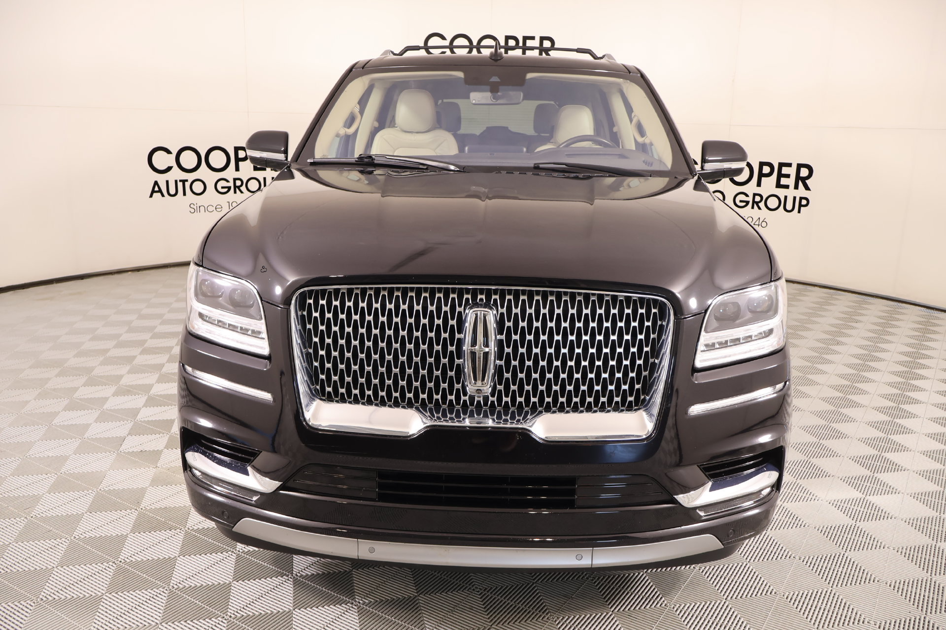 Used 2019 Lincoln Navigator Reserve w/ Cargo Package AWD/4WD image 10