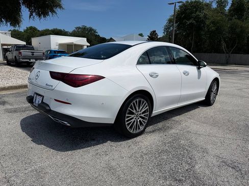 Used 2025 Mercedes-Benz CLA 250 4MATIC image 9