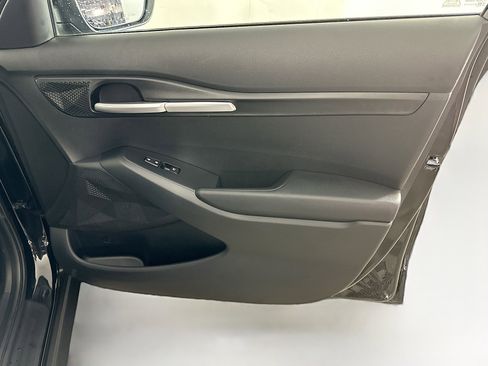 Used 2026 Kia Seltos LX FWD image 30