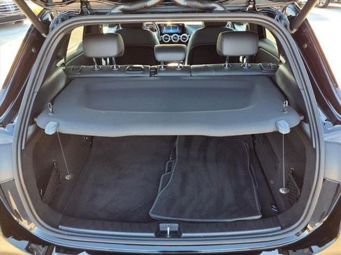 Used 2025 Mercedes-Benz GLA 250 4MATIC image 22