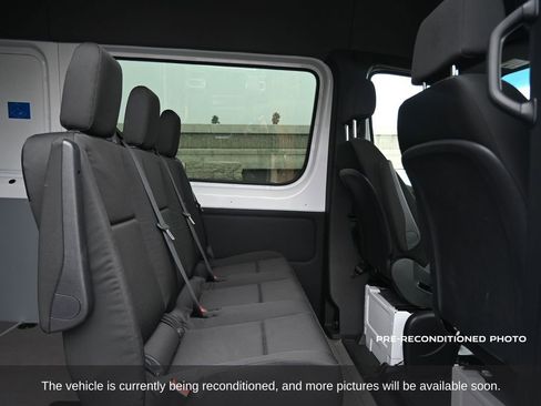 Used 2024 Mercedes-Benz Sprinter 2500 image 8