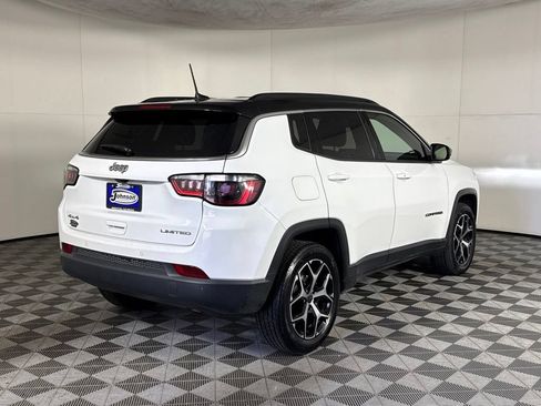 Certified 2025 Jeep Compass Limited AWD/4WD image 9