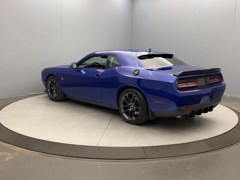 Used 2021 Dodge Challenger R/T Scat Pack w/ Shaker Package RWD image 3