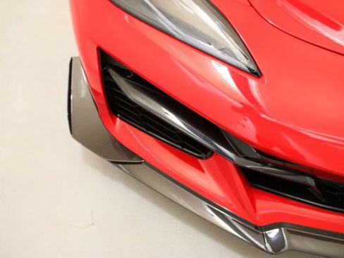 Used 2025 Chevrolet Corvette ZR1 w/ ZR1 Carbon Fiber Aero Package RWD image 37