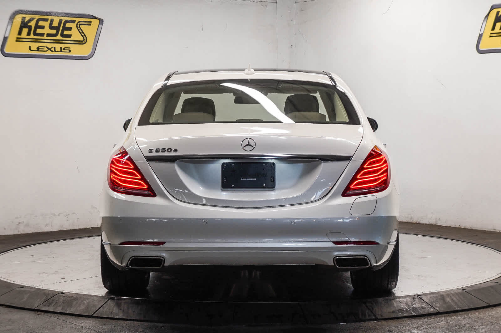 Used 2017 Mercedes-Benz S 550e image 3