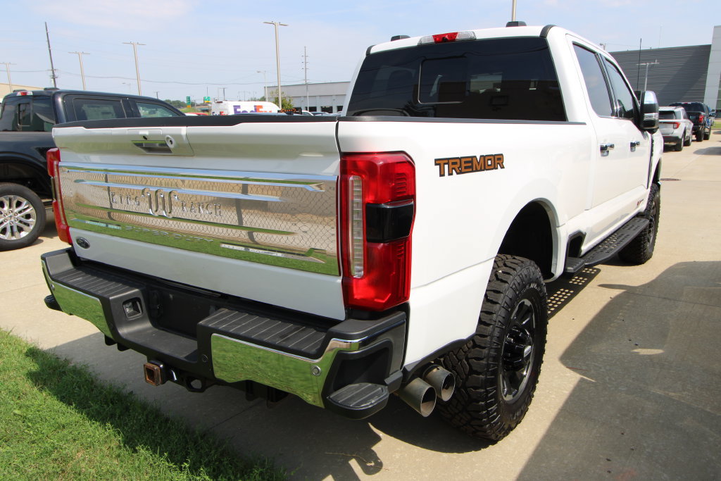 Used 2024 Ford F250 King Ranch w/ Tremor Off-Road Package AWD/4WD image 9
