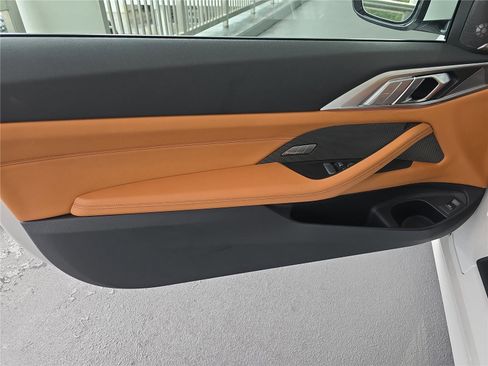 Certified 2025 BMW 430i Coupe w/ Convenience Package image 13